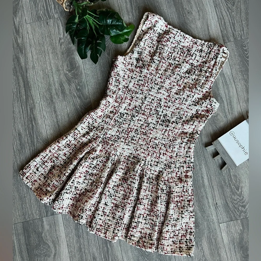 En Saison Everleigh Tweed Boucle Metallic Pleated Sleeveless mini dress L NWT - Picture 9 of 16